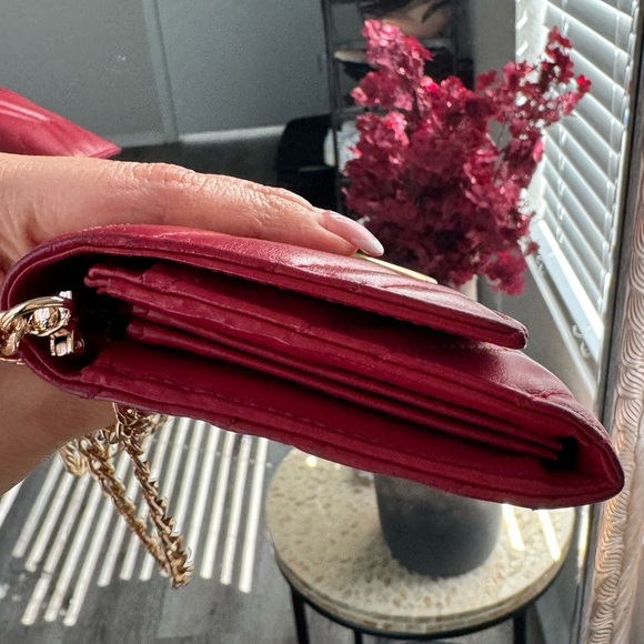 Authentic GUCCI Marmont Wallet Crossbody Bag - Picture 4 of 8